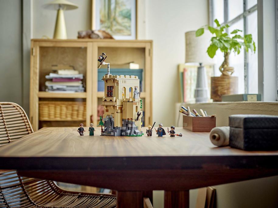 HP-LEGO-2025-flying-lesson
