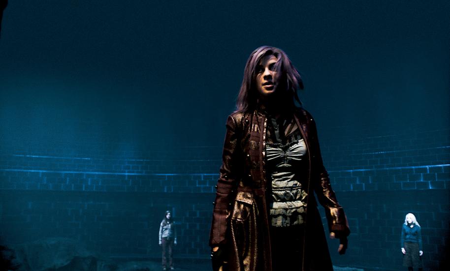 Tonks appearing to help fight the Battle of the Department of Mysteries