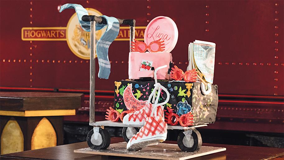 HP-wizards-of-baking-companion-guide-luna-bake
